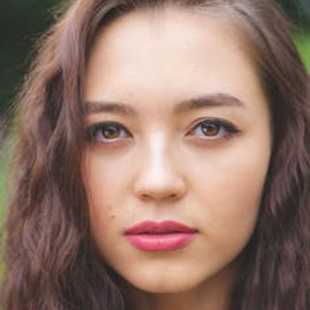 5 Ways Your Friendship Circle Changes When You're Expecting: What to Embrace and What to Let Go