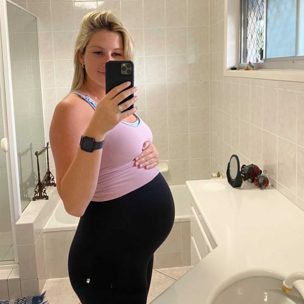 What to Do When Everyone Has Opinions About Your Bump