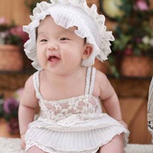 Unlocking the Secrets to Your Baby's First Giggles: A Mom's Ultimate Guide