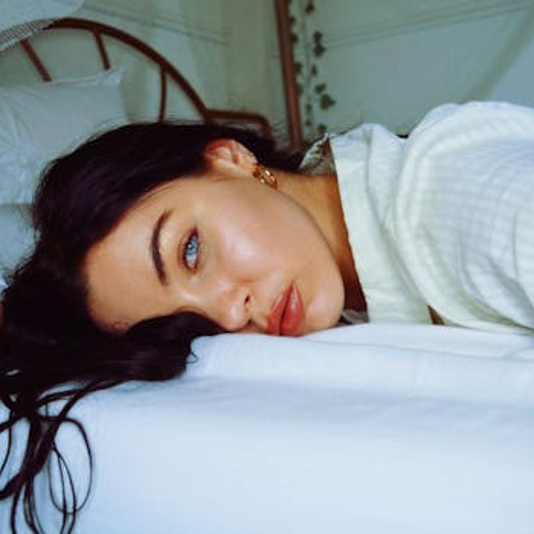 Discover the Secret to Effortless Comfort and Style: Why New Moms are Raving About Emamaco's Nursing Crop!