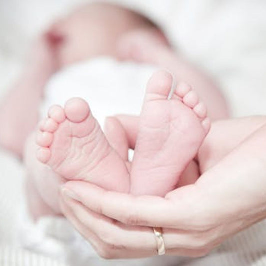 Feel Confident and Comfortable Post-Baby: Discover the Must-Have High-Waist Mum Tum Shorts Every New Mom Needs!