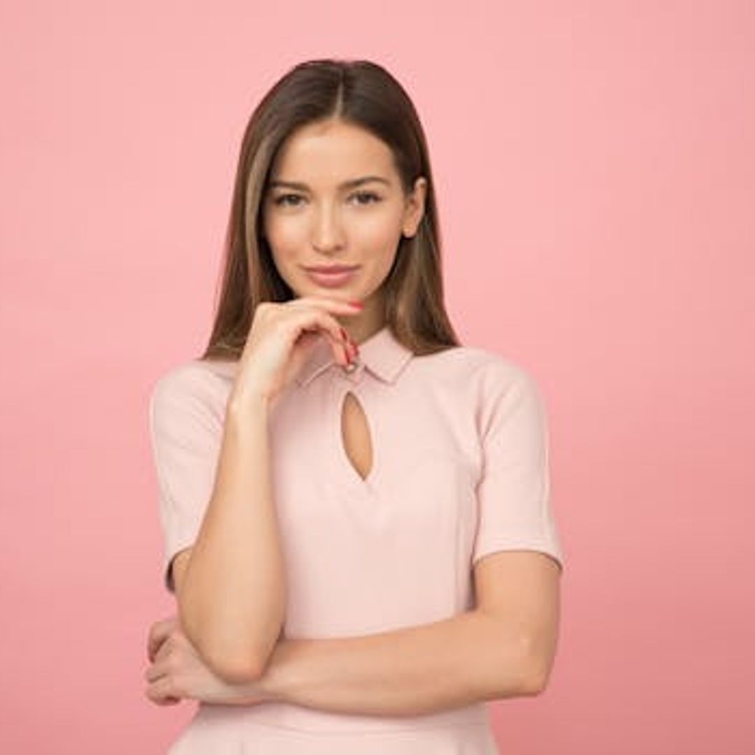 Rediscover Confidence: The Secret to Effortlessly Sleek Style and No Pet Hair Hassle!